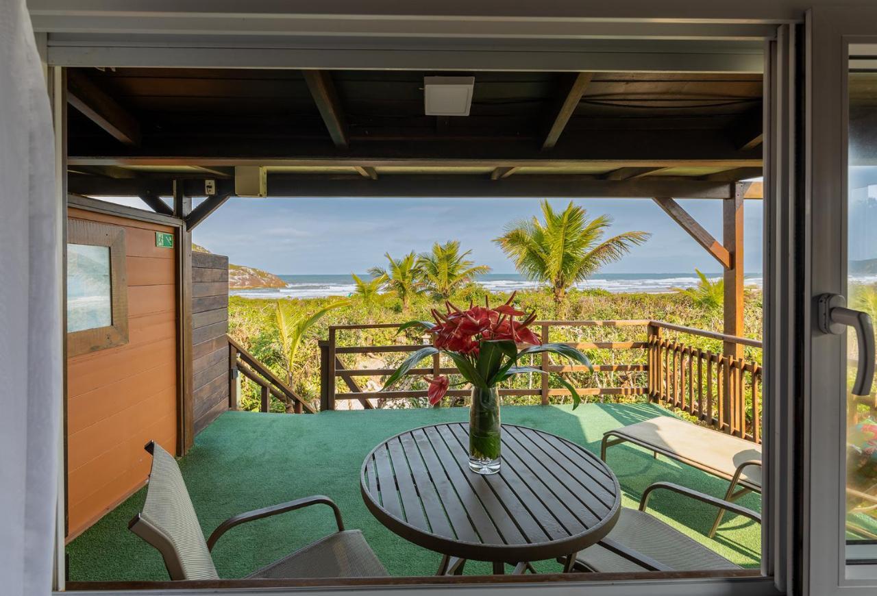 Grajagan Surf Resort Ilha do Mel Værelse billede