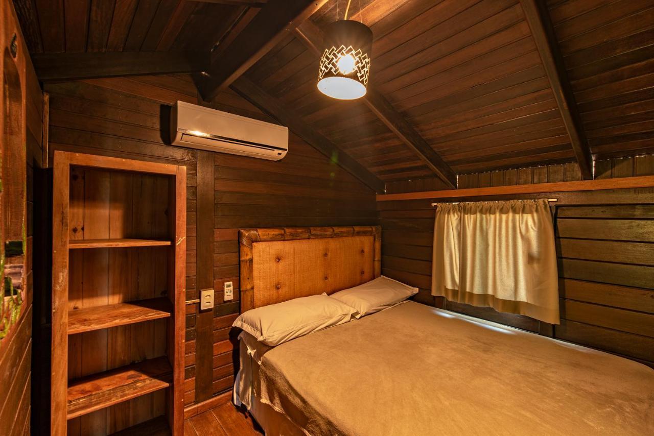 Grajagan Surf Resort Ilha do Mel Eksteriør billede